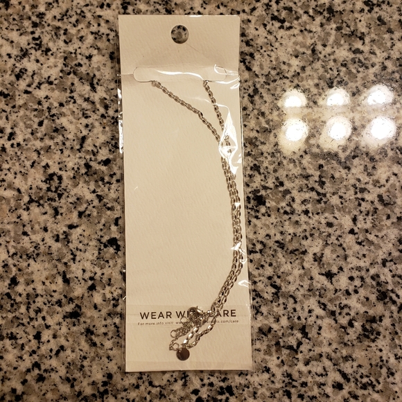 Pura Vida Necklace - Picture 2 of 4